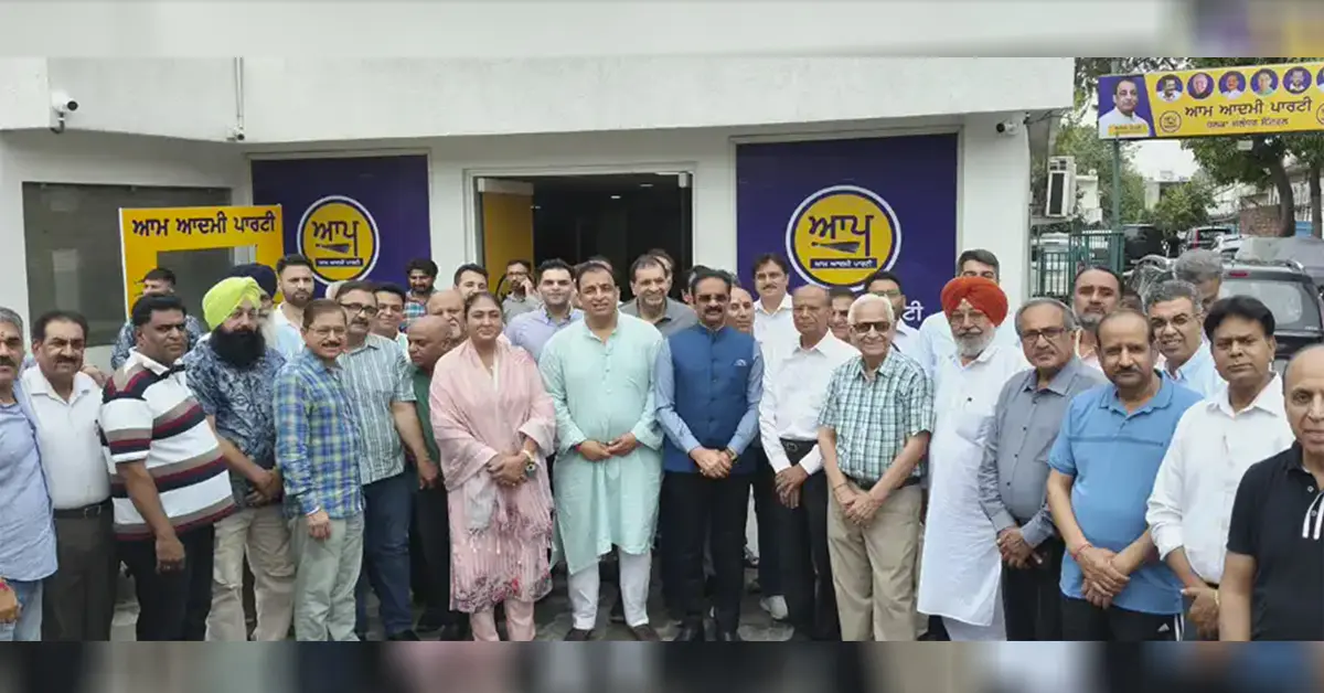 ਨਿਤਿਨ ਕੋਹਲੀ ਨੇ ਜਲੰਧਰ 'ਚ ਖੋਲ੍ਹਿਆ ਨਵਾਂ AAP ਦਫ਼ਤਰ, ਲੋਕਾਂ ਲਏ ਸ਼ੁਰੂ ਕੀਤੀ  24x7 ਹੈਲਪਲਾਈਨ